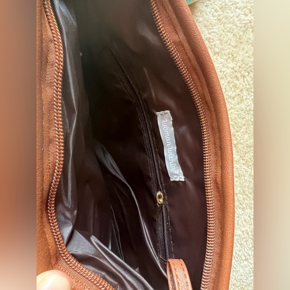 Woman Within Tote and Purse Set - Picture 4 of 9